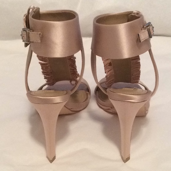 BCBG Light pink fringe heel - Picture 4 of 7